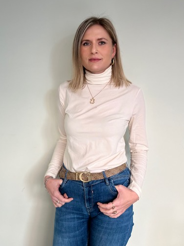 Agnieszka Kuzniar New Aspect Ratio 3 4