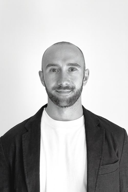 Headshot Mike B&w