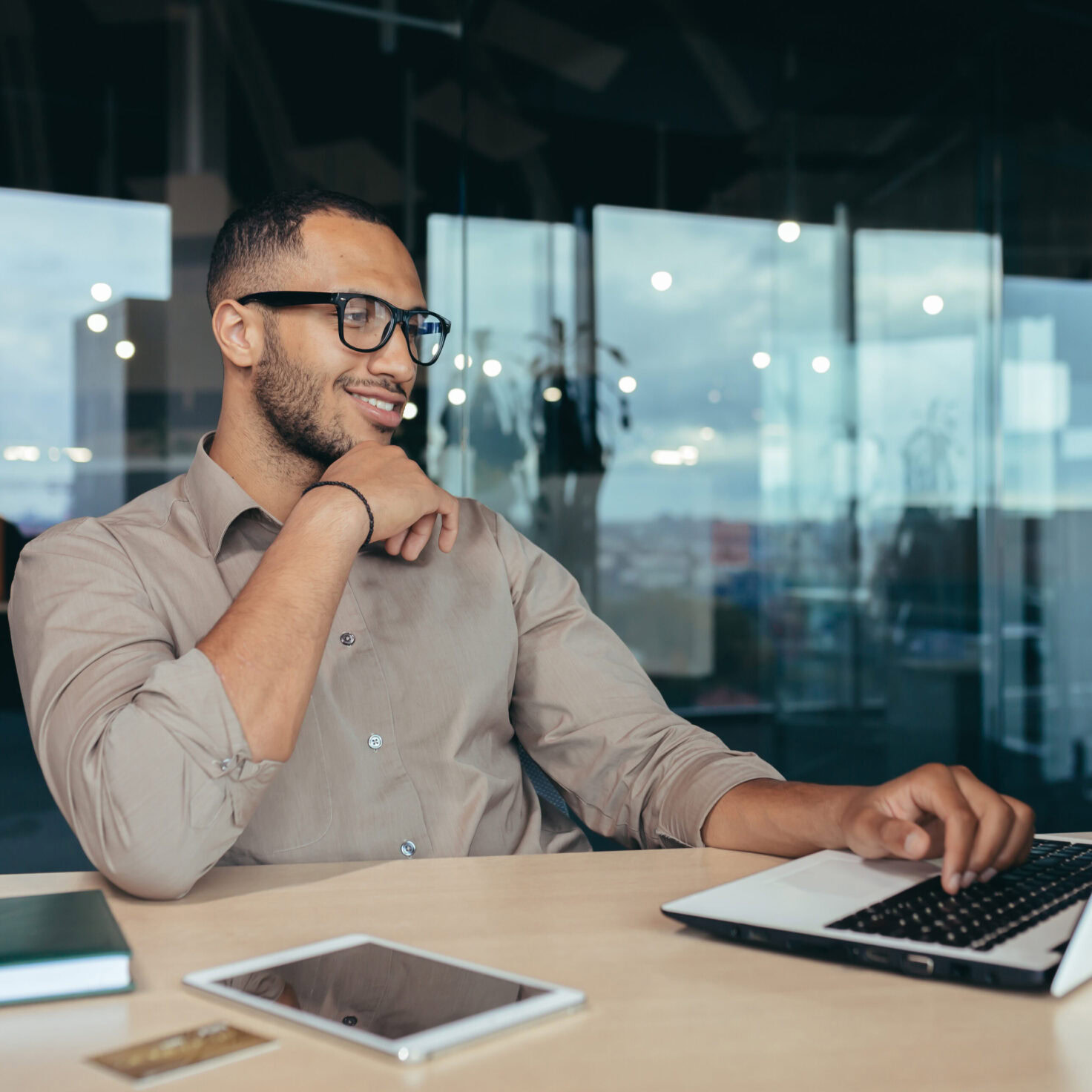 Istock 1434688184 Scaled Aspect Ratio 1 1